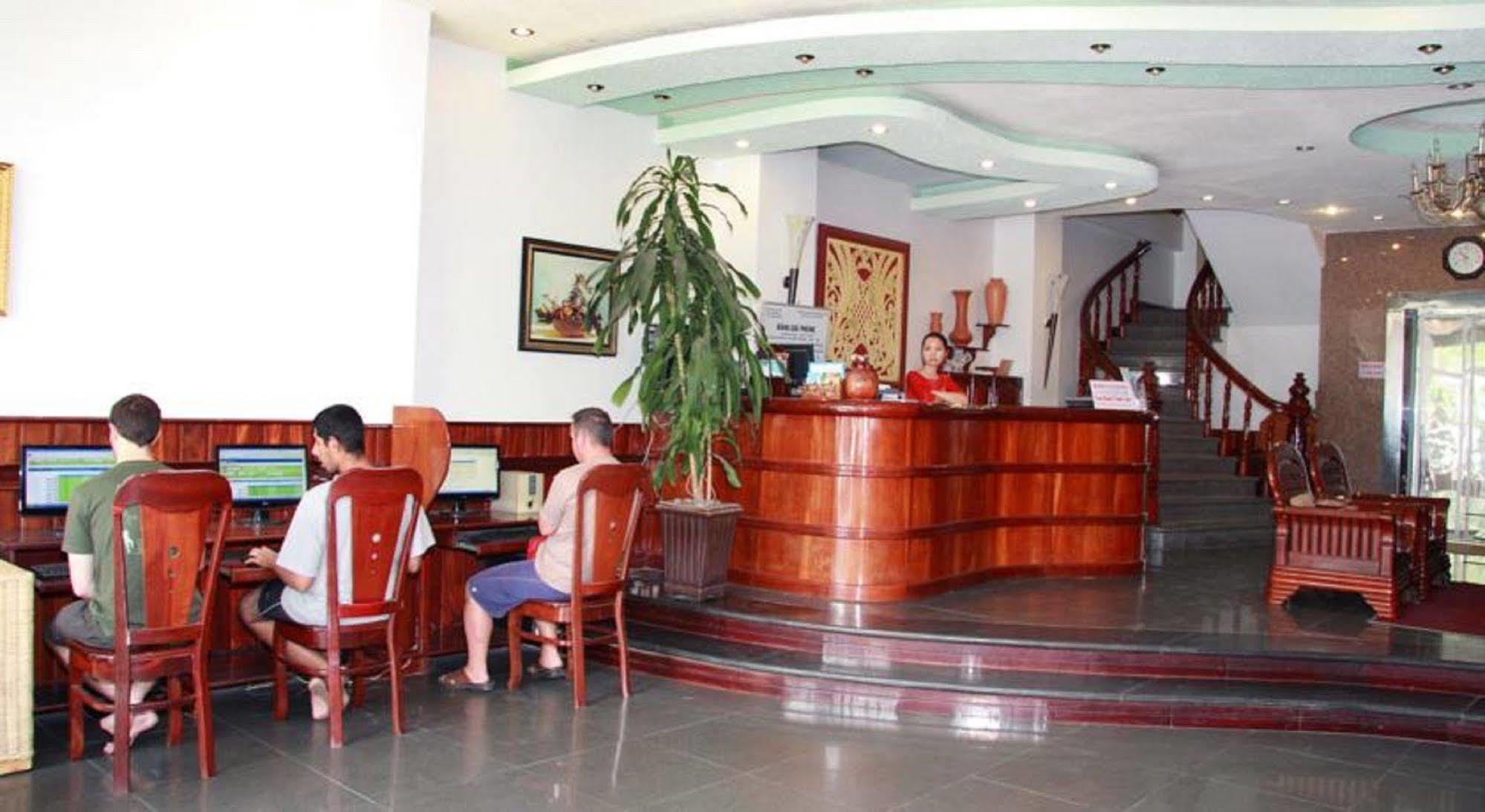 La Suisse Hotel Nha Trang Exterior foto